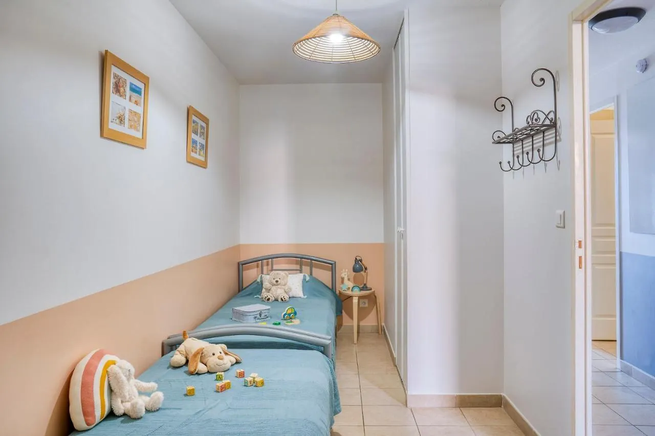 アパートホテル Residence La Gabiniere イエール