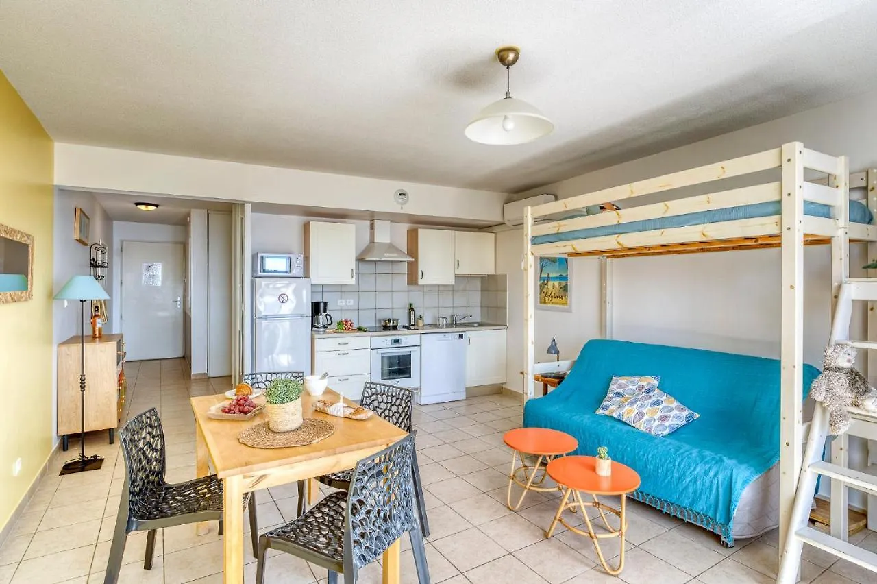 アパートホテル Residence La Gabiniere イエール