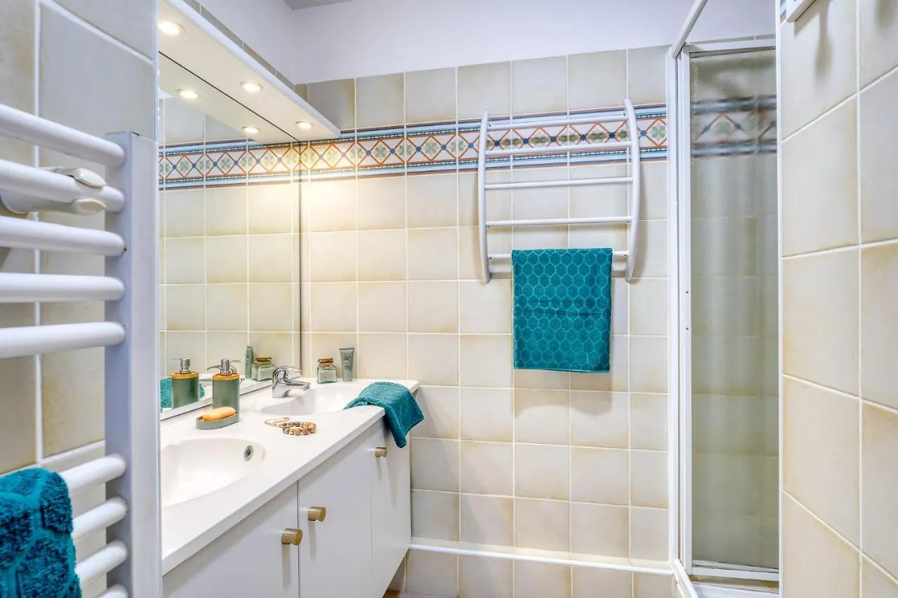 Residence La Gabiniere イエール アパートホテル